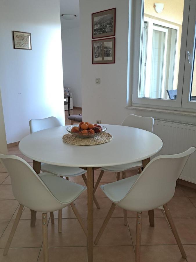 Jele Apartment Makarska Exterior photo