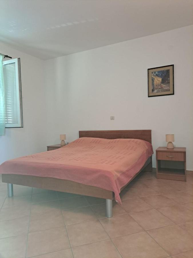 Jele Apartment Makarska Exterior photo